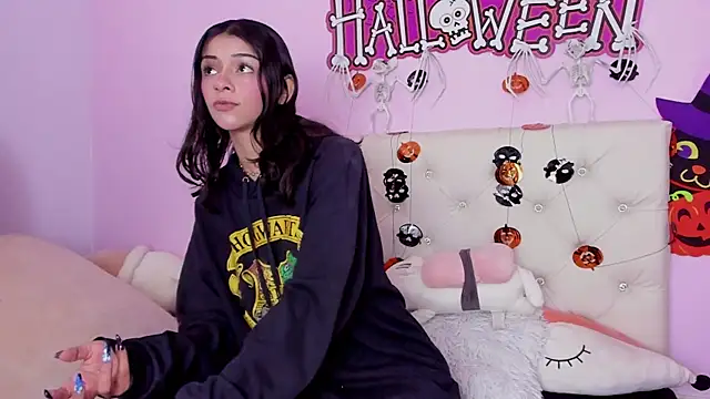 Yuni kim online show from November 3, 3:59 pm