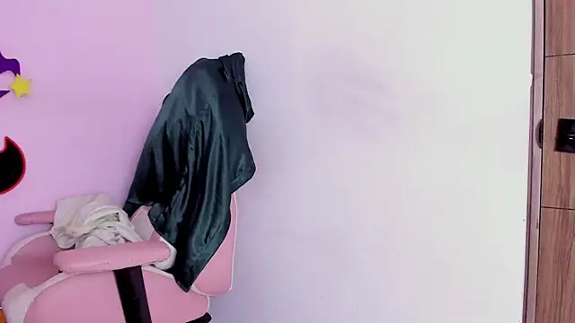 Yuni kim online show from October 29, 1:21 pm