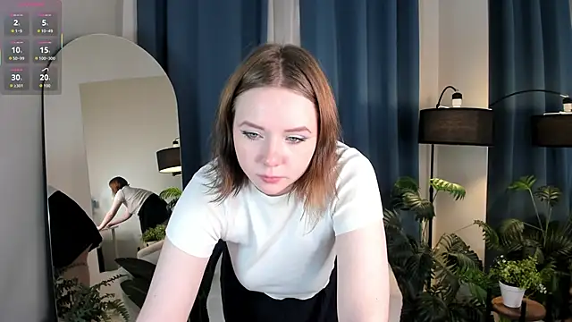 Snapshot of Sophi_X chatting on November 13, 1:15 pm Sophi X online show from November 13, 1:15 pm