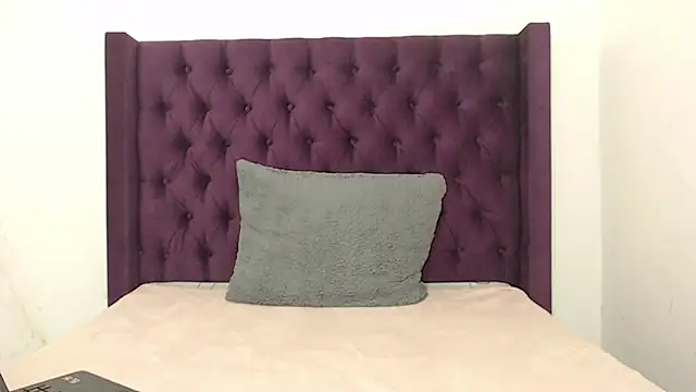 KaMila M00N online show from February 26, 4:40 pm