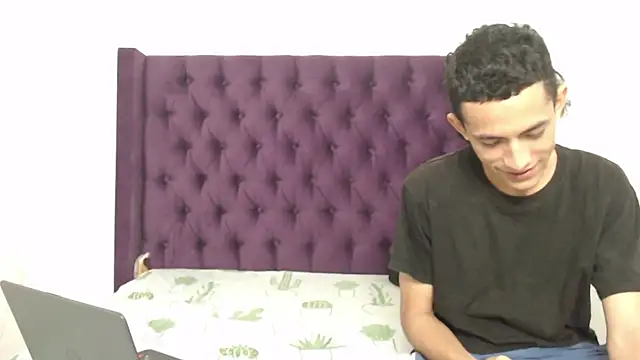 KaMila M00N online show from January 7, 4:23 pm