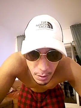 sagarin2025 online show from November 19, 9:59 pm