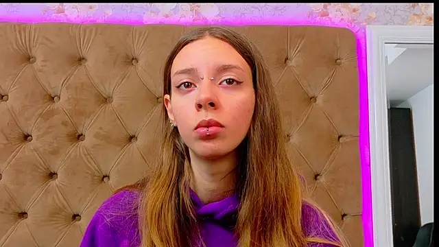CoraVex online show from June 10, 3:52 am