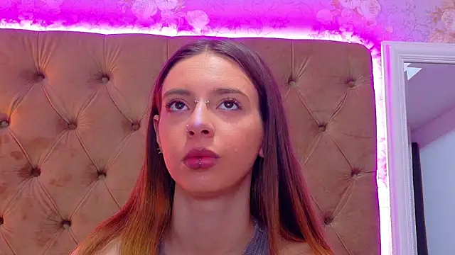 CoraVex online show from April 25, 4:04 am