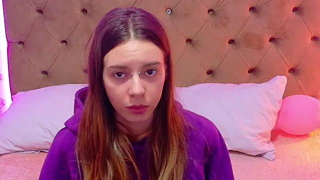 CoraVex online show from April 4, 4:08 am