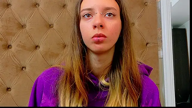CoraVex online show from May 22, 3:59 am