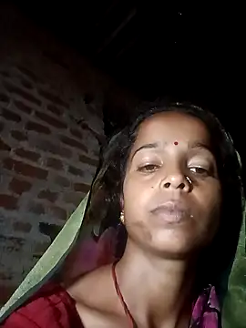 Snapshot of Km_kalpna chatting on September 19, 4:11 pm Km kalpna online show from September 19, 4:11 pm