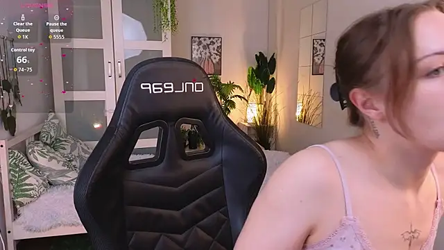 selin selin online show from November 30, 12:39 pm