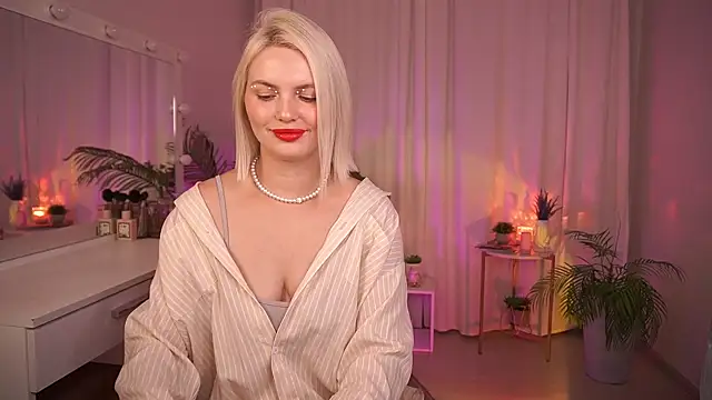 Amelia Wells online show from September 30, 6:08 am