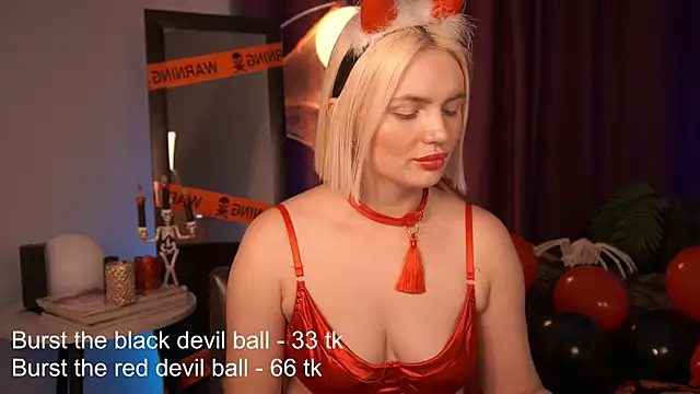 Amelia Wells online show from October 30, 5:39 am