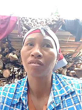 donna-bae online show from November 15, 6:39 am