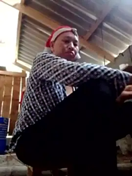 donna-bae online show from March 5, 9:50 am