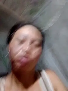 donna-bae online show from February 11, 11:15 pm