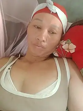 donna-bae online show from March 29, 4:14 am