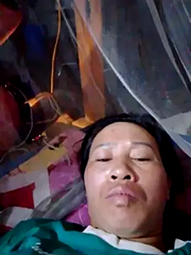 donna-bae online show from February 17, 9:01 pm