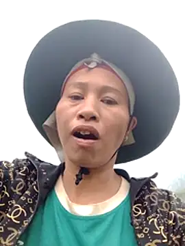 donna-bae online show from March 17, 9:56 am