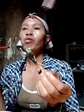 donna-bae online show from October 28, 11:53 am