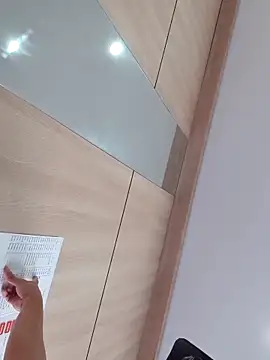 MaiHoang2k online show from October 3, 6:48 am