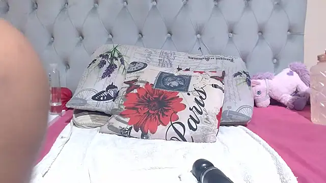 massive booty25 online show from March 20, 11:28 pm