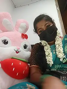 Snapshot of TAMIL_AMMUKUTTYY chatting on November 13, 6:45 pm TAMIL AMMUKUTTYY online show from November 13, 6:45 pm
