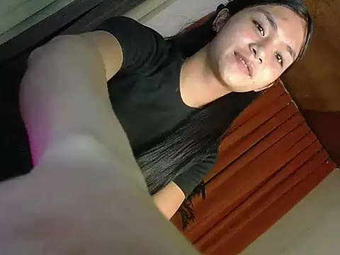 Snapshot of sweet_athena chatting on March 19, 7:36 pm sweet athena online show from March 19, 7:36 pm