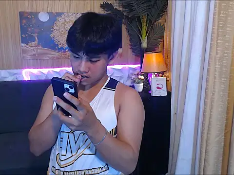 charliebighead online show from January 17, 8:23 pm