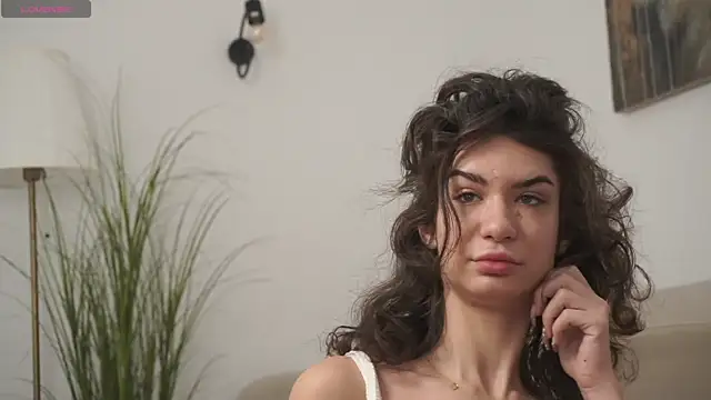 Snapshot of adisson_fox chatting on November 21, 7:07 am adisson fox online show from November 21, 7:07 am