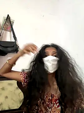 Snapshot of sweetreddy-02 chatting on November 18, 5:44 am sweetreddy-02 online show from November 18, 5:44 am