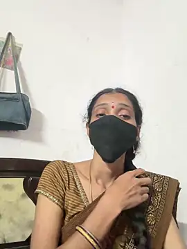 Snapshot of sweetreddy-02 chatting on November 5, 2:42 pm sweetreddy-02 online show from November 5, 2:42 pm