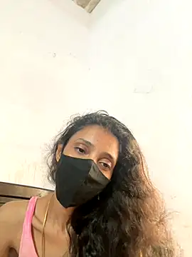 sweetreddy-02 online show from October 16, 8:33 am