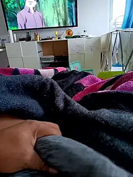 Snapshot of romero115 chatting on November 25, 2:06 pm romero115 online show from November 25, 2:06 pm