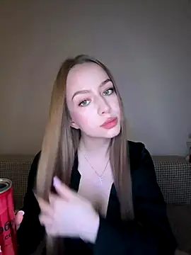 Snapshot of MissOyee chatting on September 27, 7:09 pm MissOyee online show from September 27, 7:09 pm