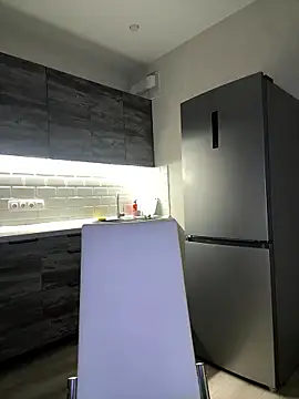 MissOyee online show from January 16, 7:18 pm