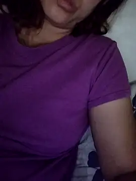 Snapshot of Poppy-y chatting on September 21, 9:20 pm Poppy-y online show from September 21, 9:20 pm