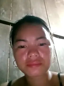 emly-xinh18 online show from September 21, 12:54 pm