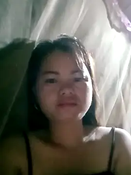 emly-xinh18 online show from October 8, 7:14 pm