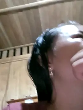 emly-xinh18 online show from October 21, 11:20 am