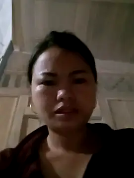 emly-xinh18 online show from September 30, 10:43 am