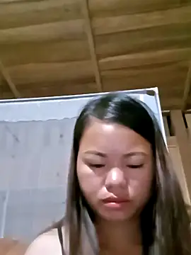 emly-xinh18 online show from September 24, 9:54 pm