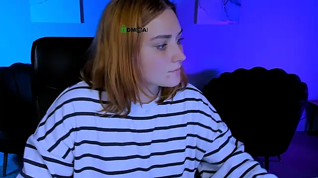 casey meow  online show from December 1, 9:43 am