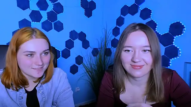 casey meow  online show from February 27, 9:42 am