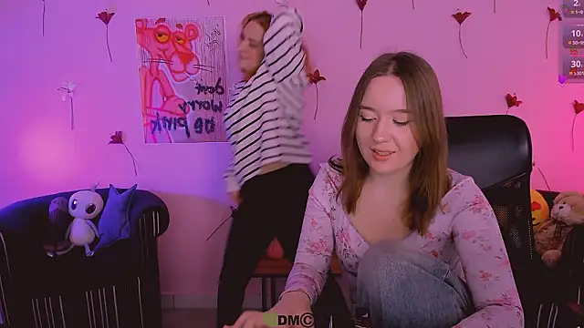 casey meow  online show from March 25, 10:03 am