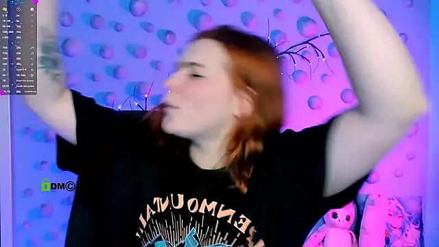 casey meow  online show from December 23, 11:09 am