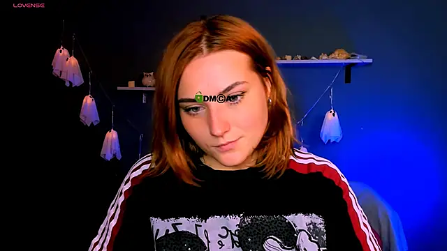 casey meow  online show from November 2, 9:36 am