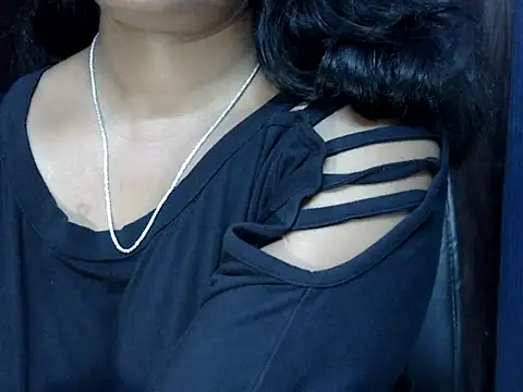 Snapshot of SURBHI_98 chatting on September 22, 6:41 am SURBHI 98 online show from September 22, 6:41 am