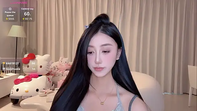 Snapshot of Melody-11 chatting on October 24, 11:48 pm Melody-11 online show from October 24, 11:48 pm