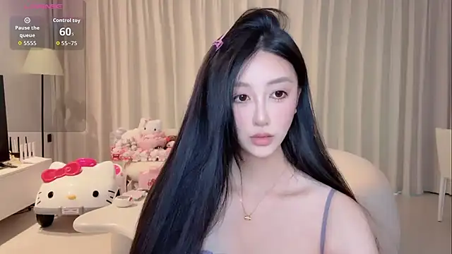 Snapshot of Melody-11 chatting on October 17, 5:22 am Melody-11 online show from October 17, 5:22 am