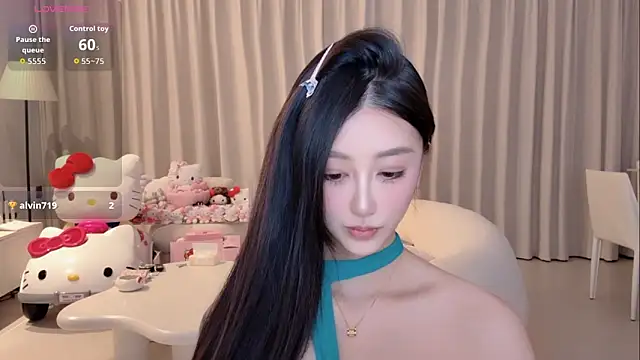 Snapshot of Melody-11 chatting on October 22, 1:10 pm Melody-11 online show from October 22, 1:10 pm