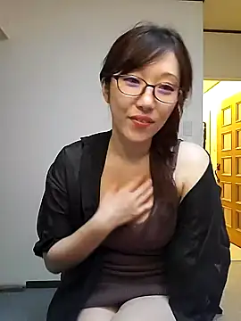 M Kaede online show from October 21, 12:11 am