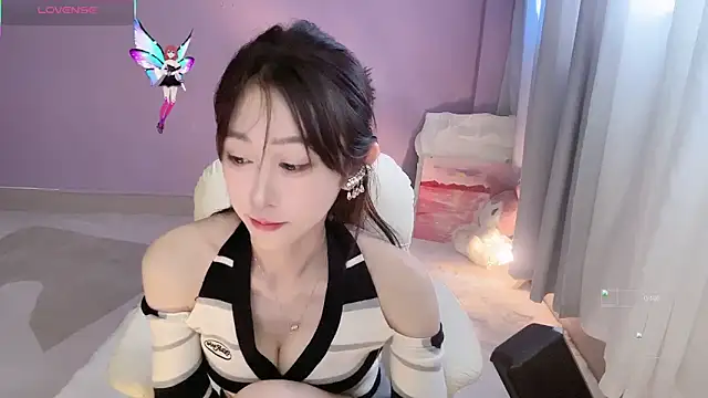 ai-ai-mi online show from December 1, 7:20 am